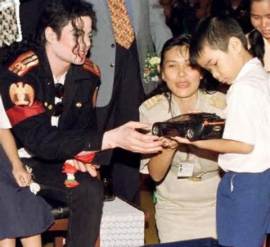 Michael Jackson in Bangkok in August 1993
